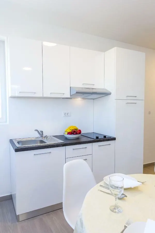 Cara Apartments Kožino